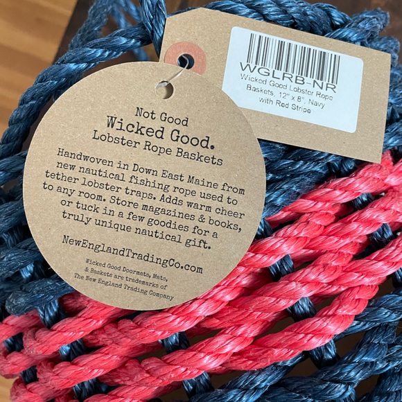 Wicked Good Lobster Rope Basket - Picture 4 of 4